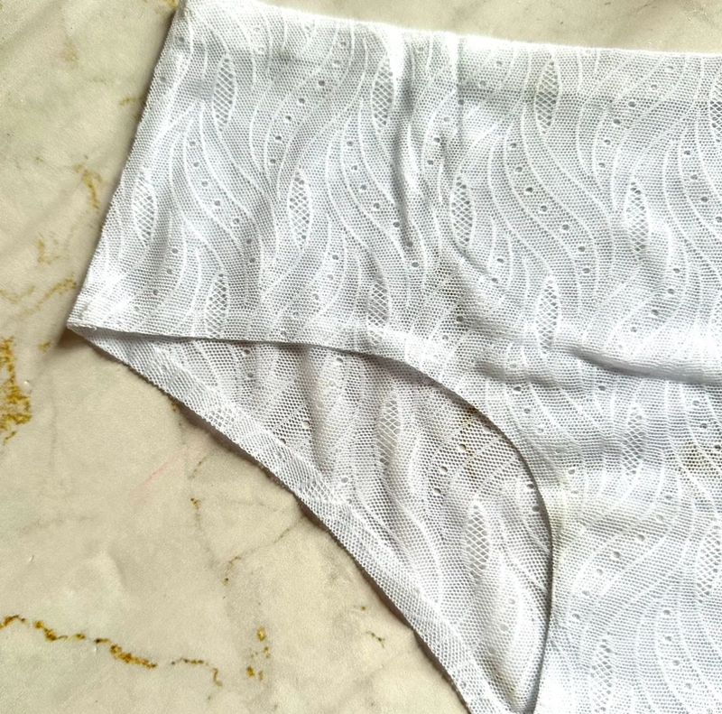Calcinha Francesinha: Renda Invisível Nude
