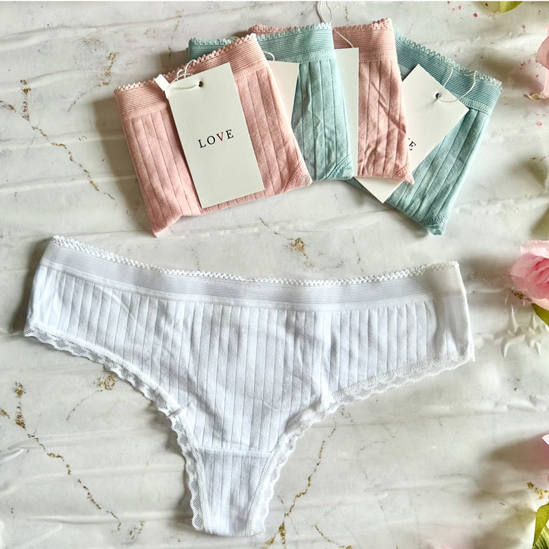 Calcinha de Algodão Liana Branca