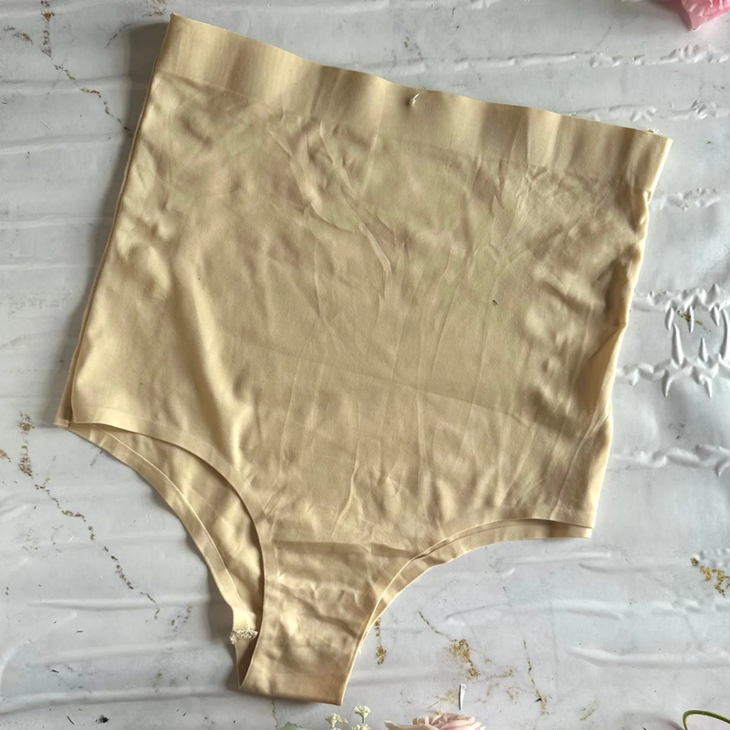 ✨Lançamento✨ Calcinha Modeladora: barriga seca e cinturinha fina